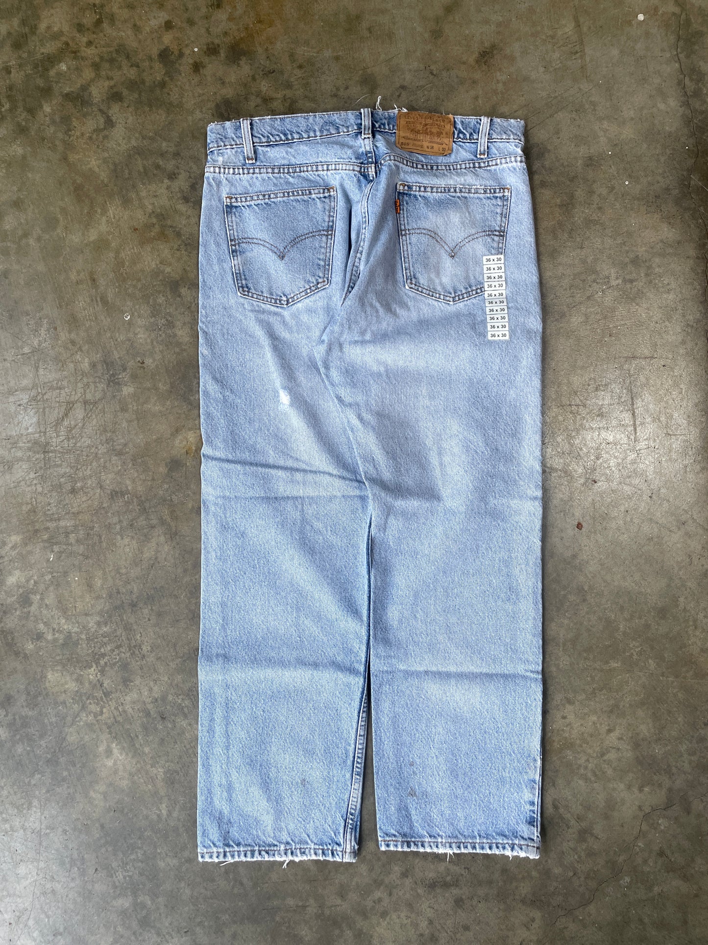 Light Wash Orange Tab Levi’s 505