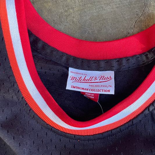 Black Heat Mourning Jersey