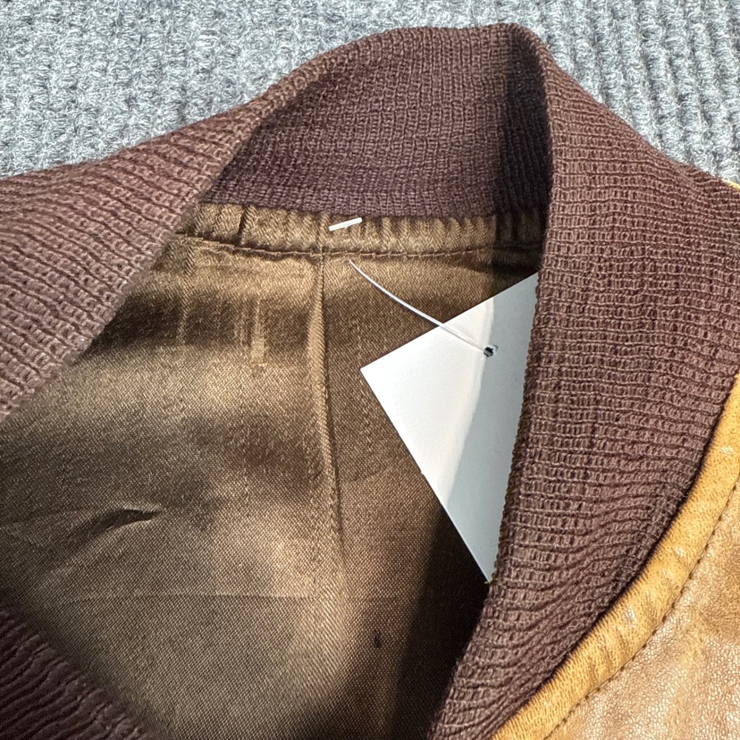 Vintage Leather Bomber Jacket - Brown (M)