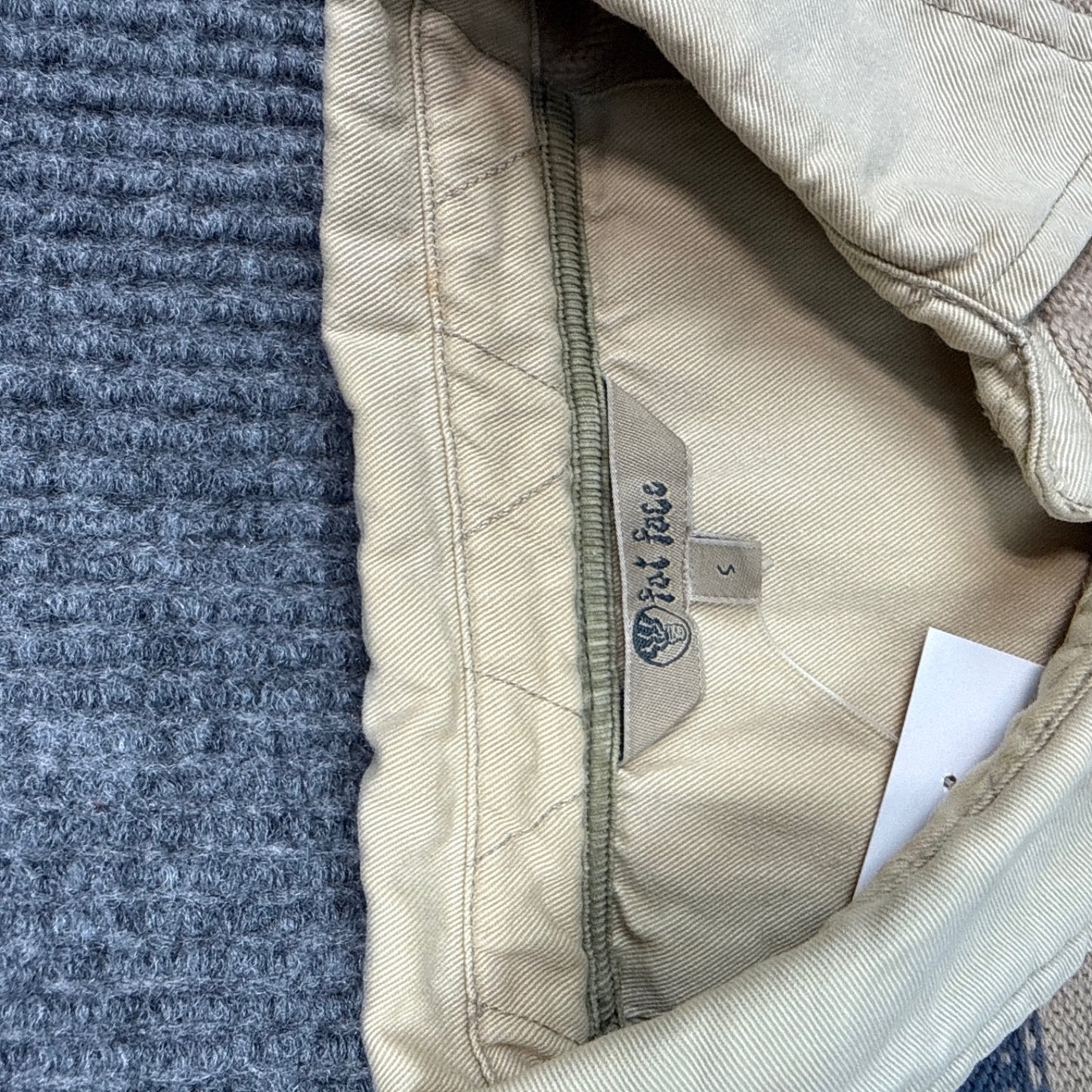 Far Face Striped Pullover - Tan/Gray (S)