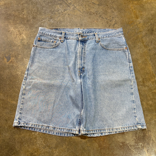 Vintage Levis 550 Light Wash Denim Shorts