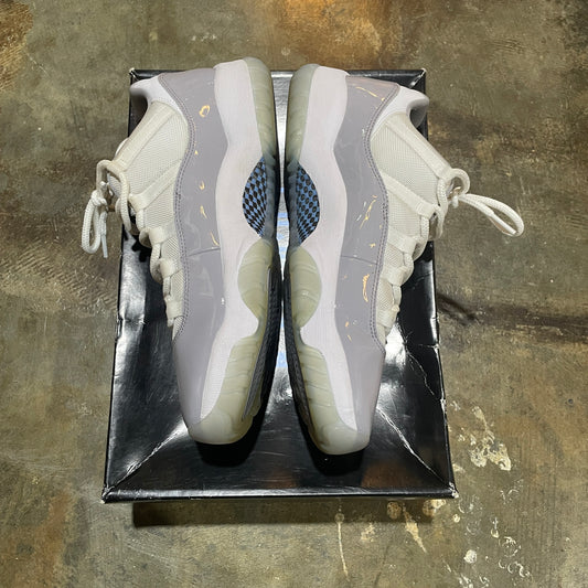 Jordan 11 Low Cement Grey
