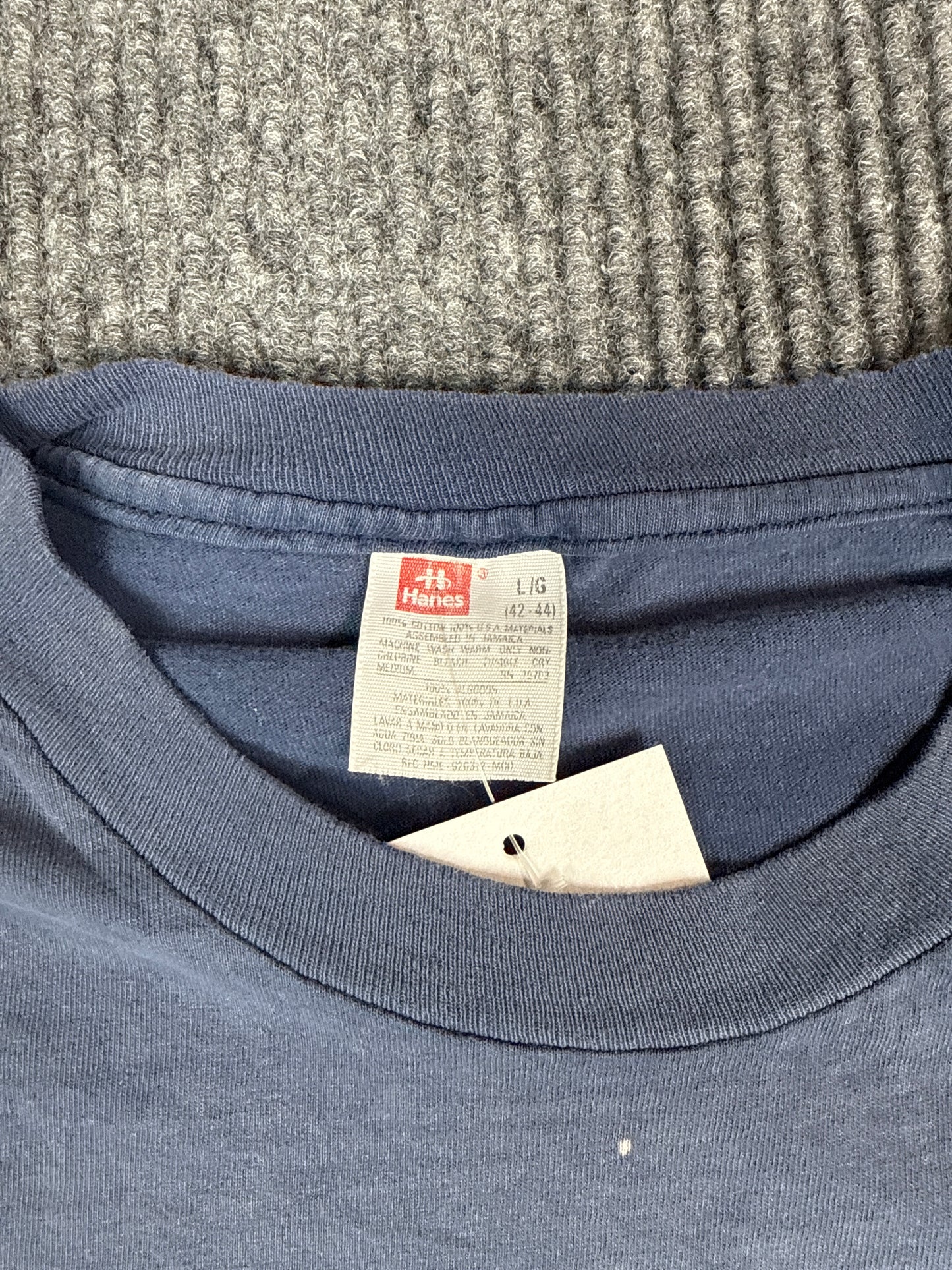 Hanes Blue Pocket T-Shirt (L)