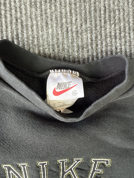 1990s Nike Embroidered Logo Sweatshirt (XL)