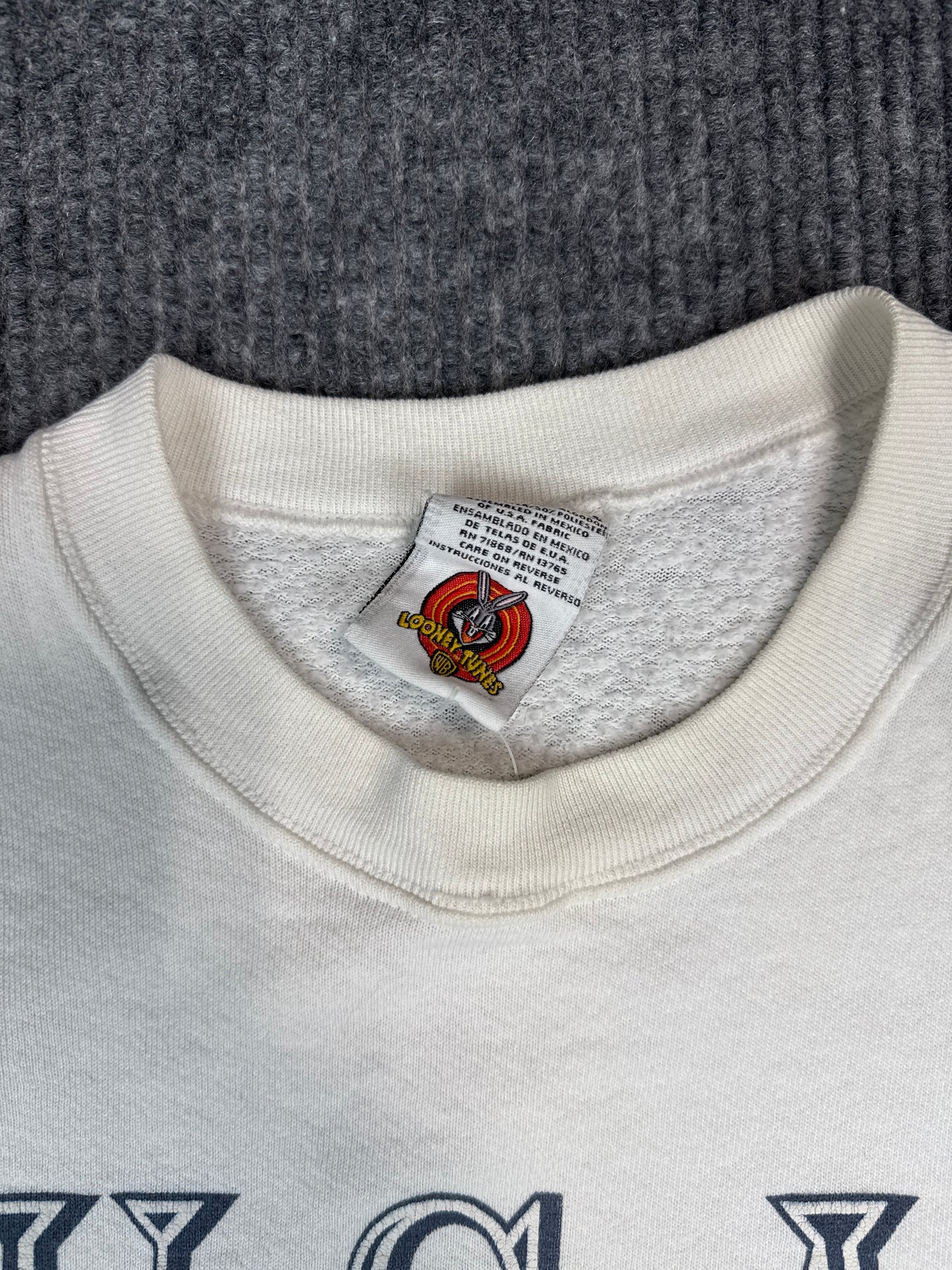 1990s Looney Tunes USA California Graphic Sweatshirt (XL)