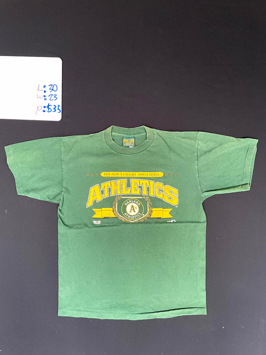 1990s Oakland Athletics MLB Graphic Tee (XL)
