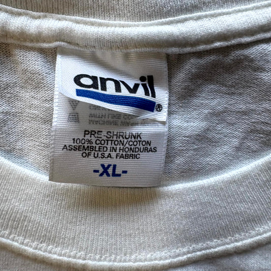 2004 Stanley Cup Calgary Flames vs Tampa Bay Lightning Graphic T-Shirt (XL)