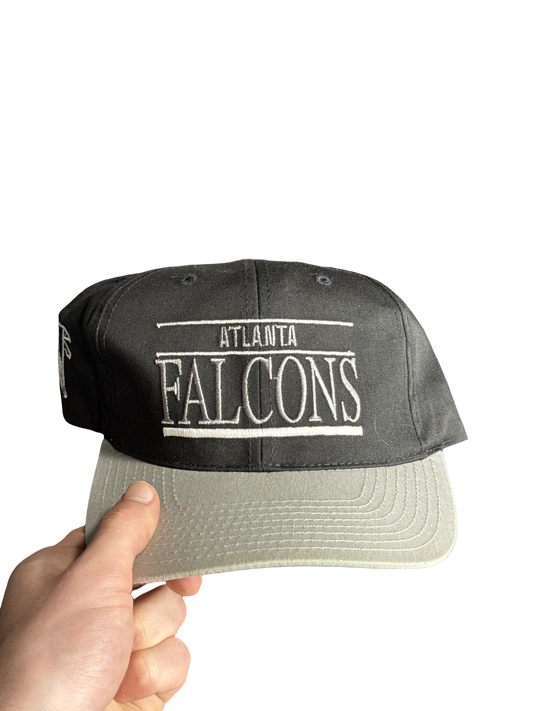 1990s Atlanta Falcons Script Snapback Hat (One Size)