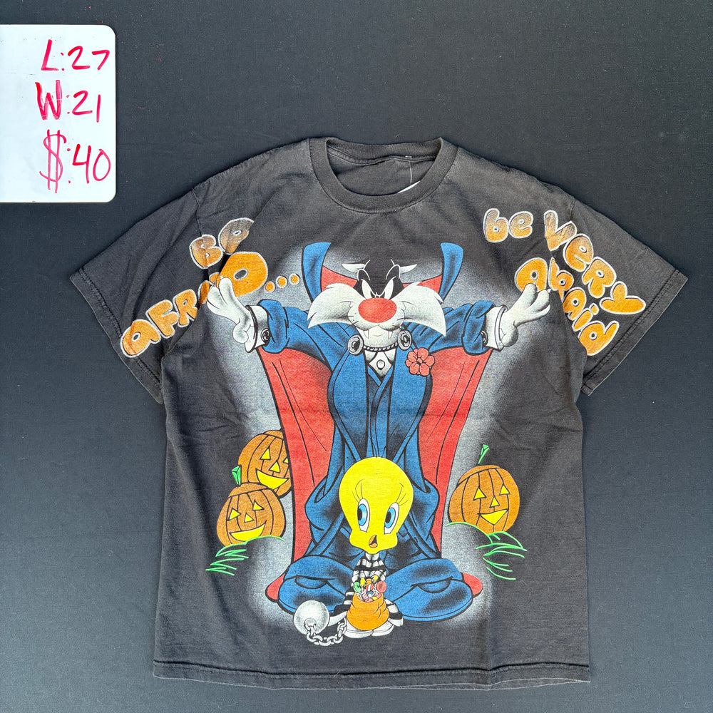 1990s Looney Tunes Halloween Graphic Tee (L)