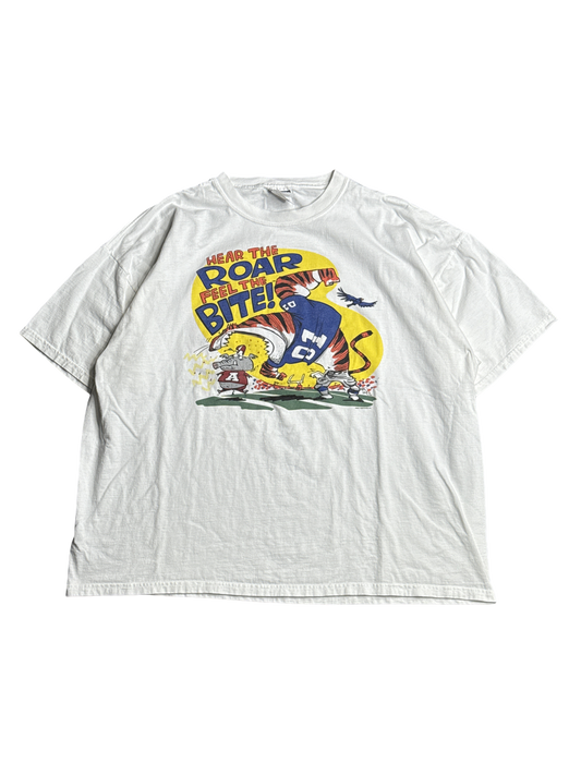 2001 Auburn vs Alabama 'Beat Bama' Football Graphic Tee (2XL)