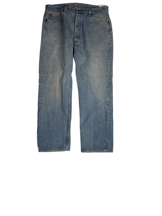 Classic Levis Light Wash Denim Jeans (38x30)