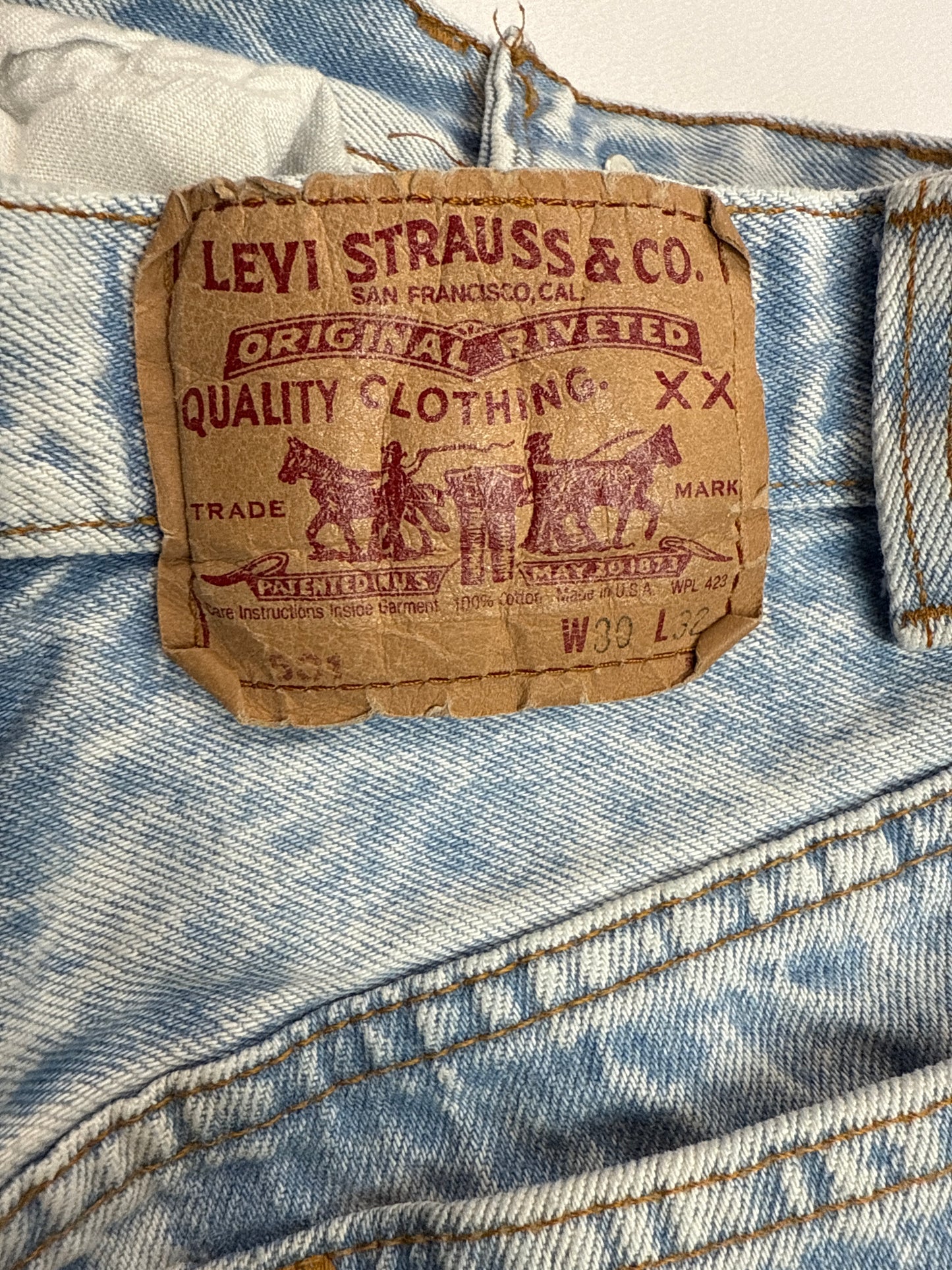 1990s Levis Acid Wash Jeans (L)