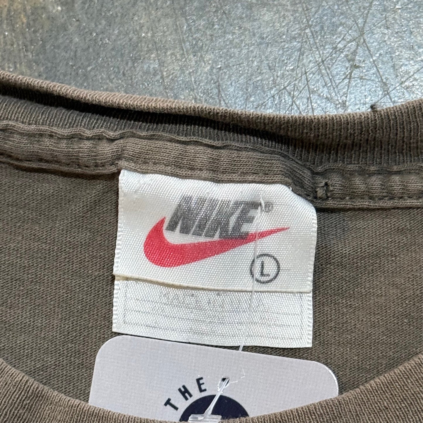 Vintage Nike Swoosh Chest Hit Tee Brown