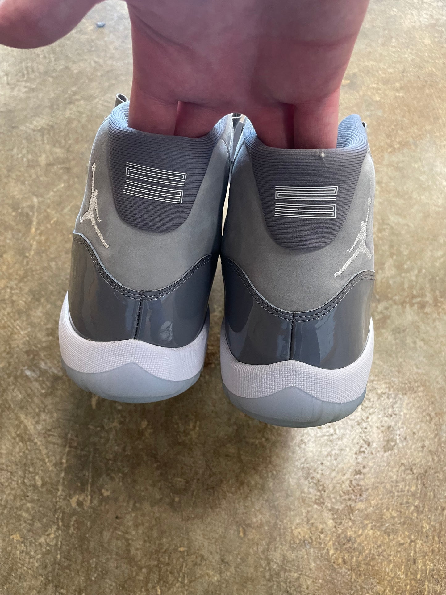 Jordan 11 Cool Grey (no box)