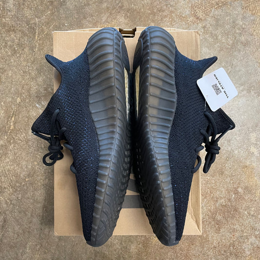 Yeezy 350 Dazzling Blue