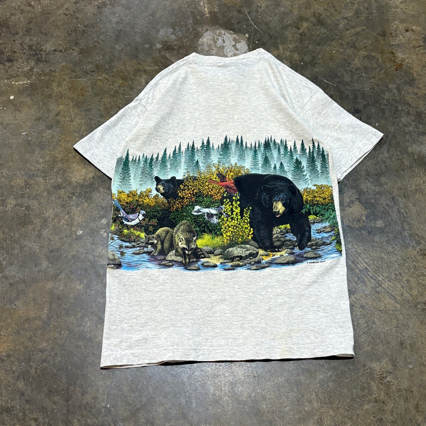 AOP Bear Nature tee