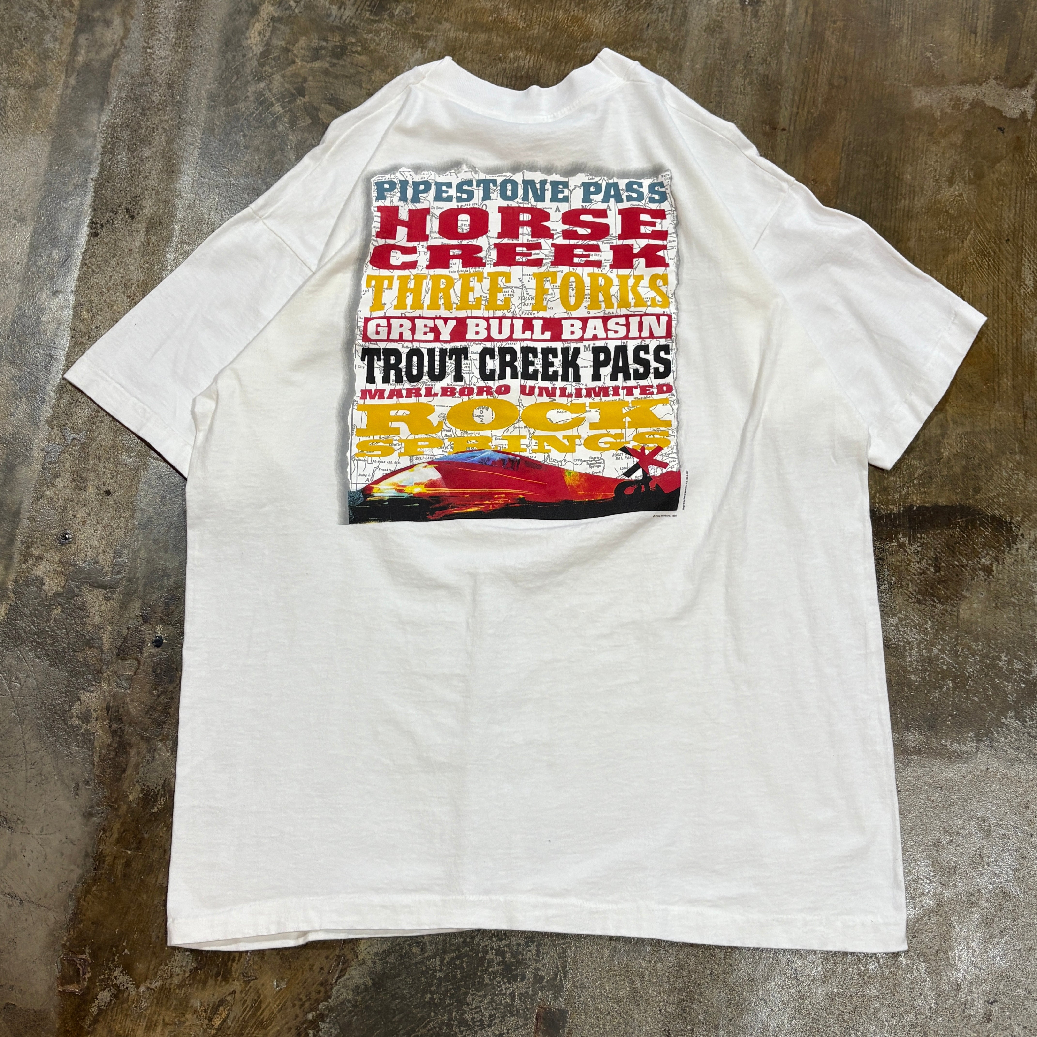 Marlboro Unlimited Pocket tee train