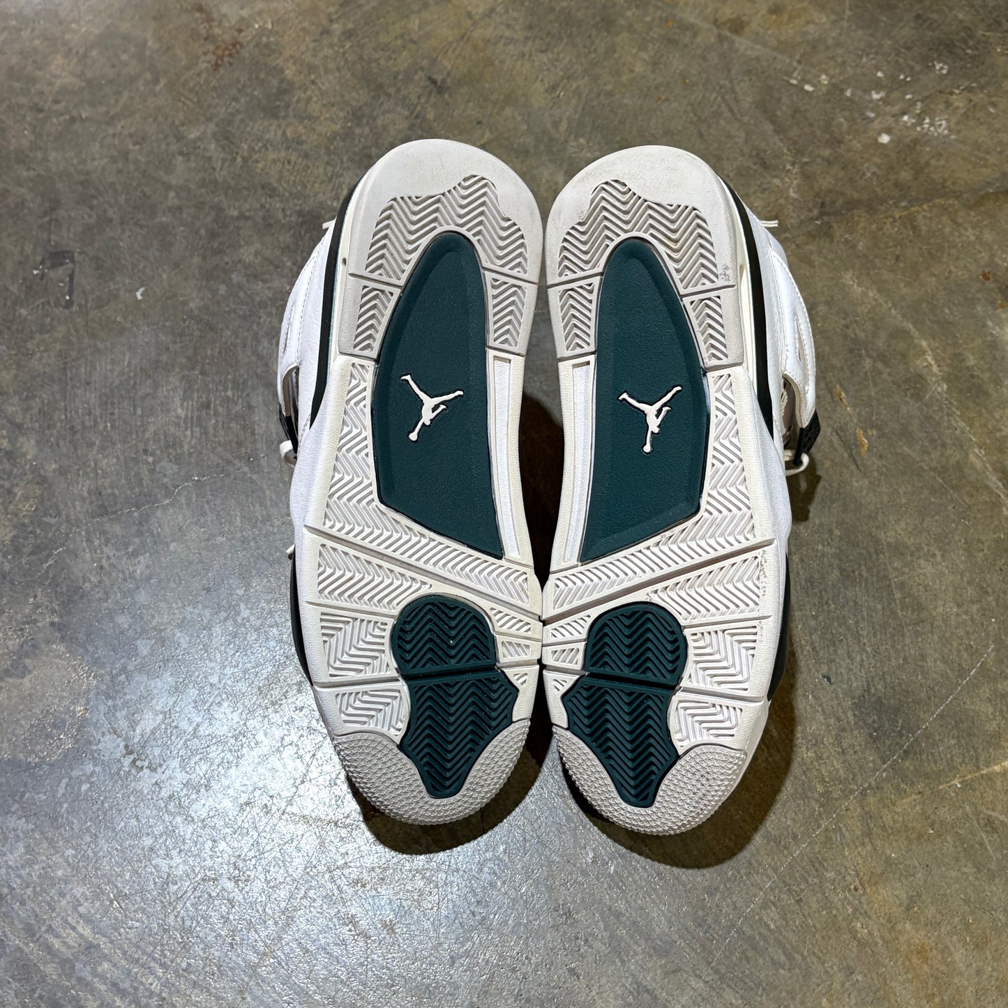 Jordan 4 Oxidized Green No Box