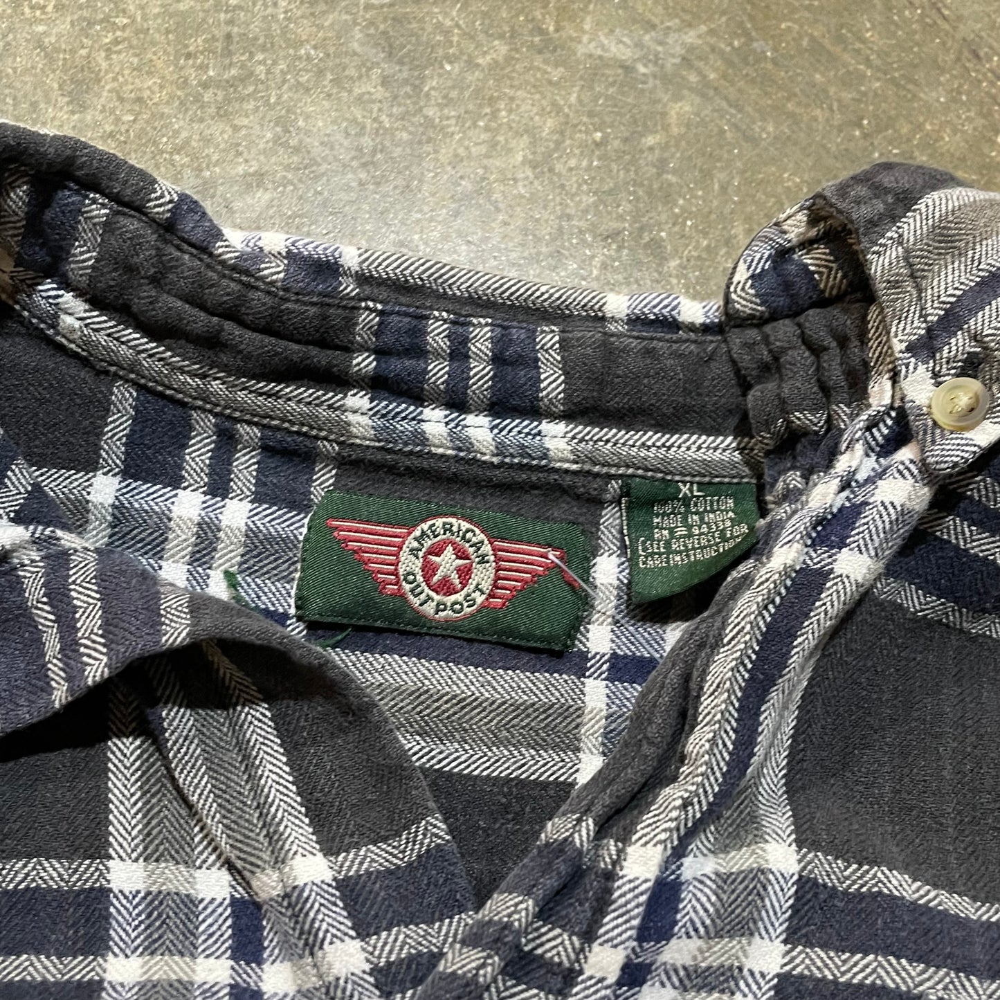 American Outpost Flannel Black