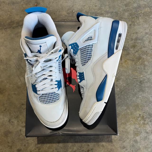 Jordan 4 Military Blue