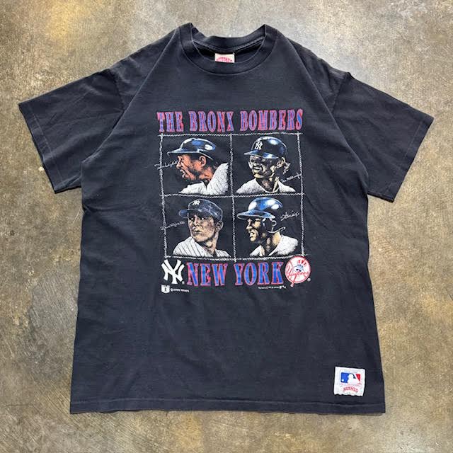 Bronx Bombers Yankees Nutmeg tee