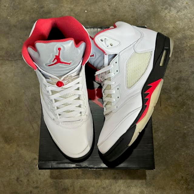 Jordan 5 Fire Red (2020)