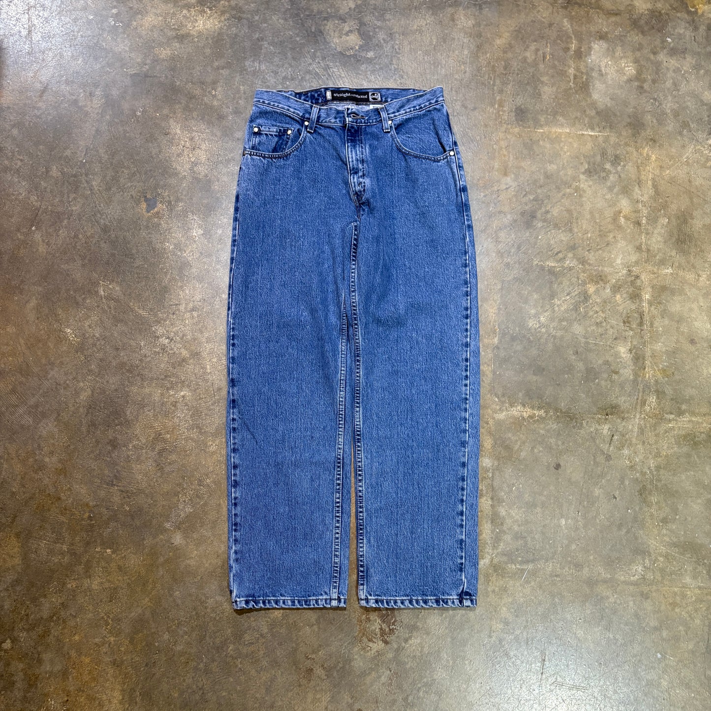 Levis Silvertab Straight Relaxed 127