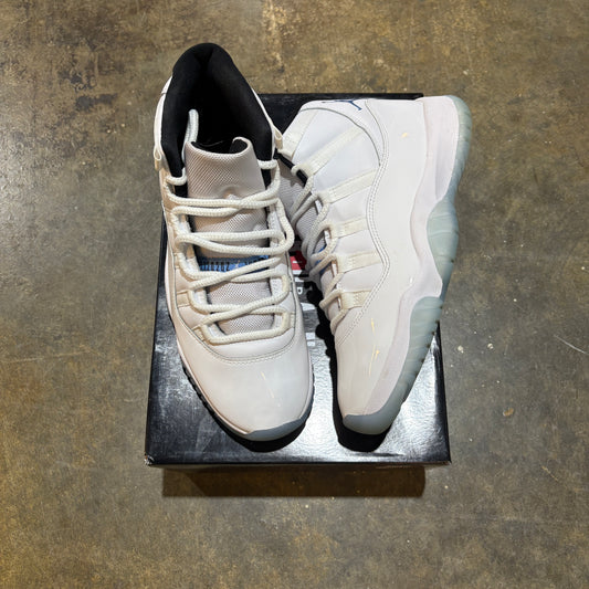 Jordan 11 Legend Blue