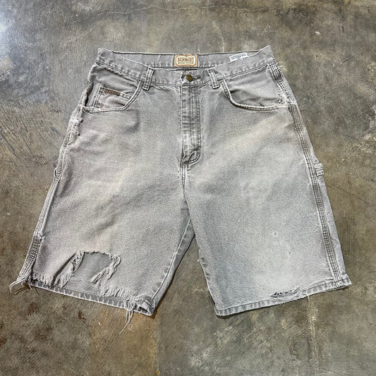 CE Schmidt Grey Shorts39