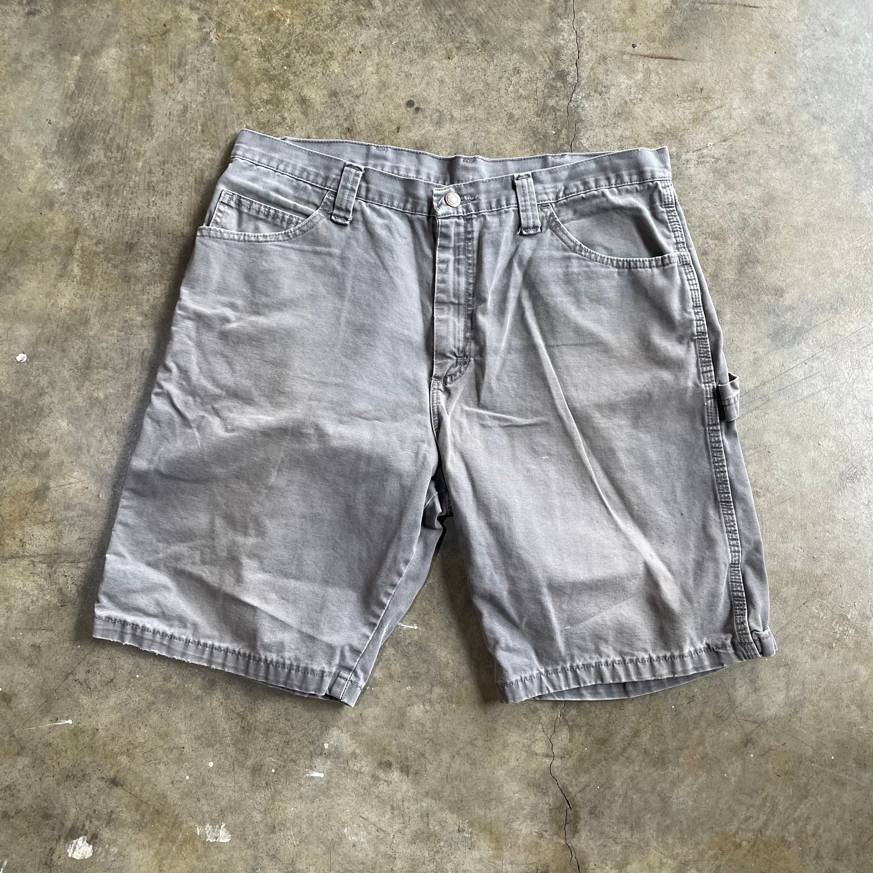 Grey Wrangler Carpenter Shorts  17