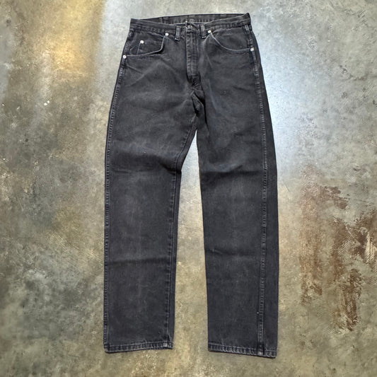 Black Wrangler Simple Jeans