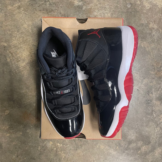 Jordan 11 Retro Playoffs Bred (2019)