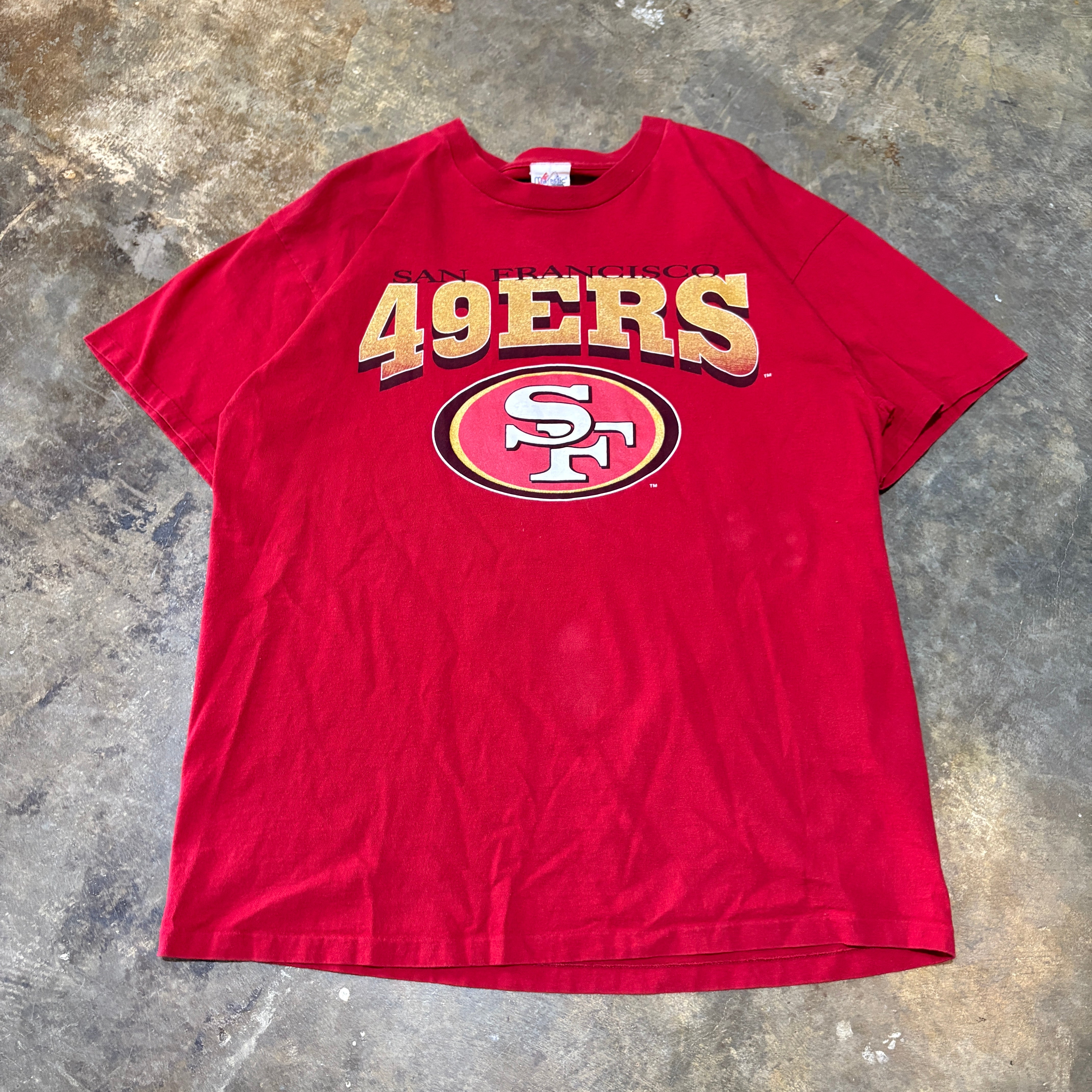 Red 49ers Gold Letter Majestic Tee