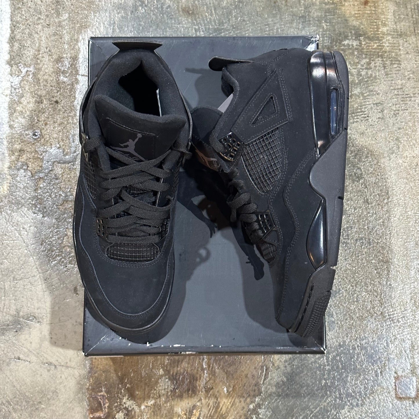 Jordan 4 Black Cat