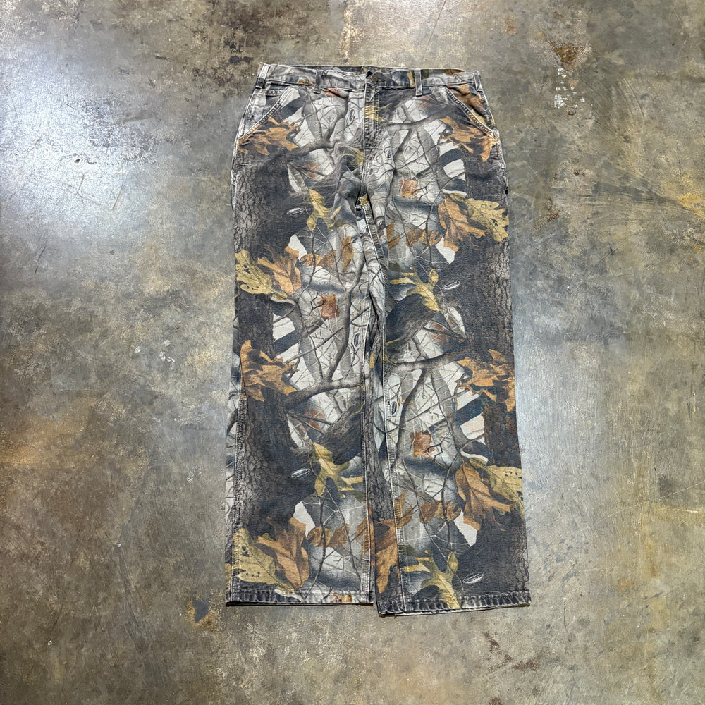 Real Tree Camo Carhartt Carpenter Pants 17