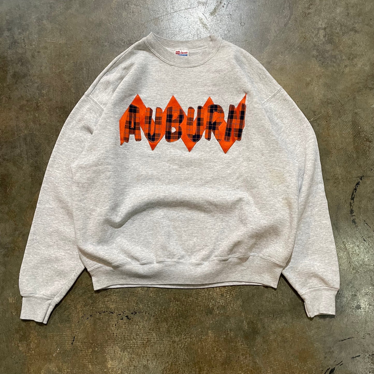 Vintage Auburn Heather Grey Zig Zag Stitch Crew