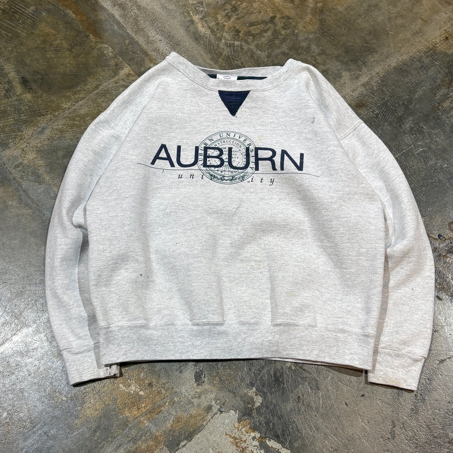 Bezil Grey Auburn Seal Crewneck