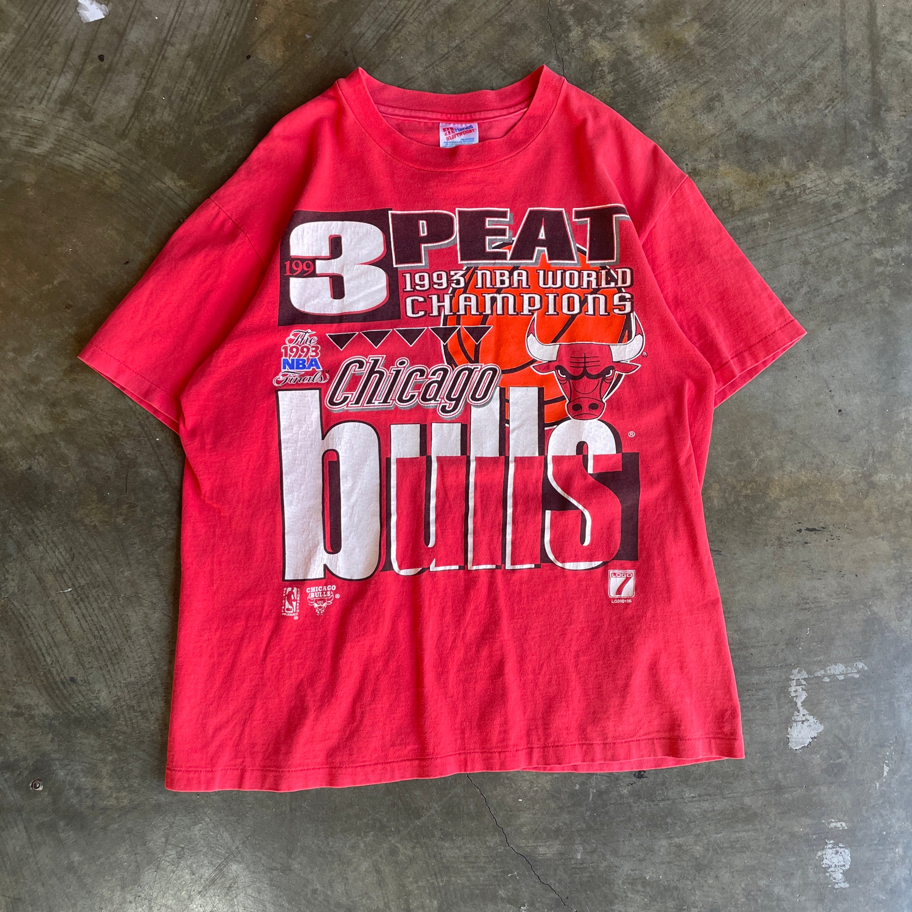 1993 3 peat bulls shirt