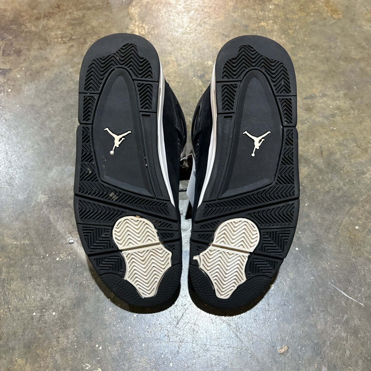 Jordan 4 White Thunder No Box