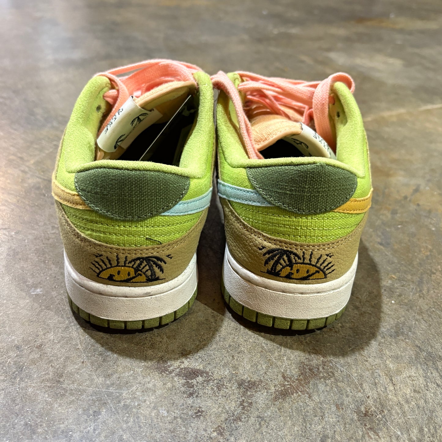 (No Box) Nike Dunk Low sun Club