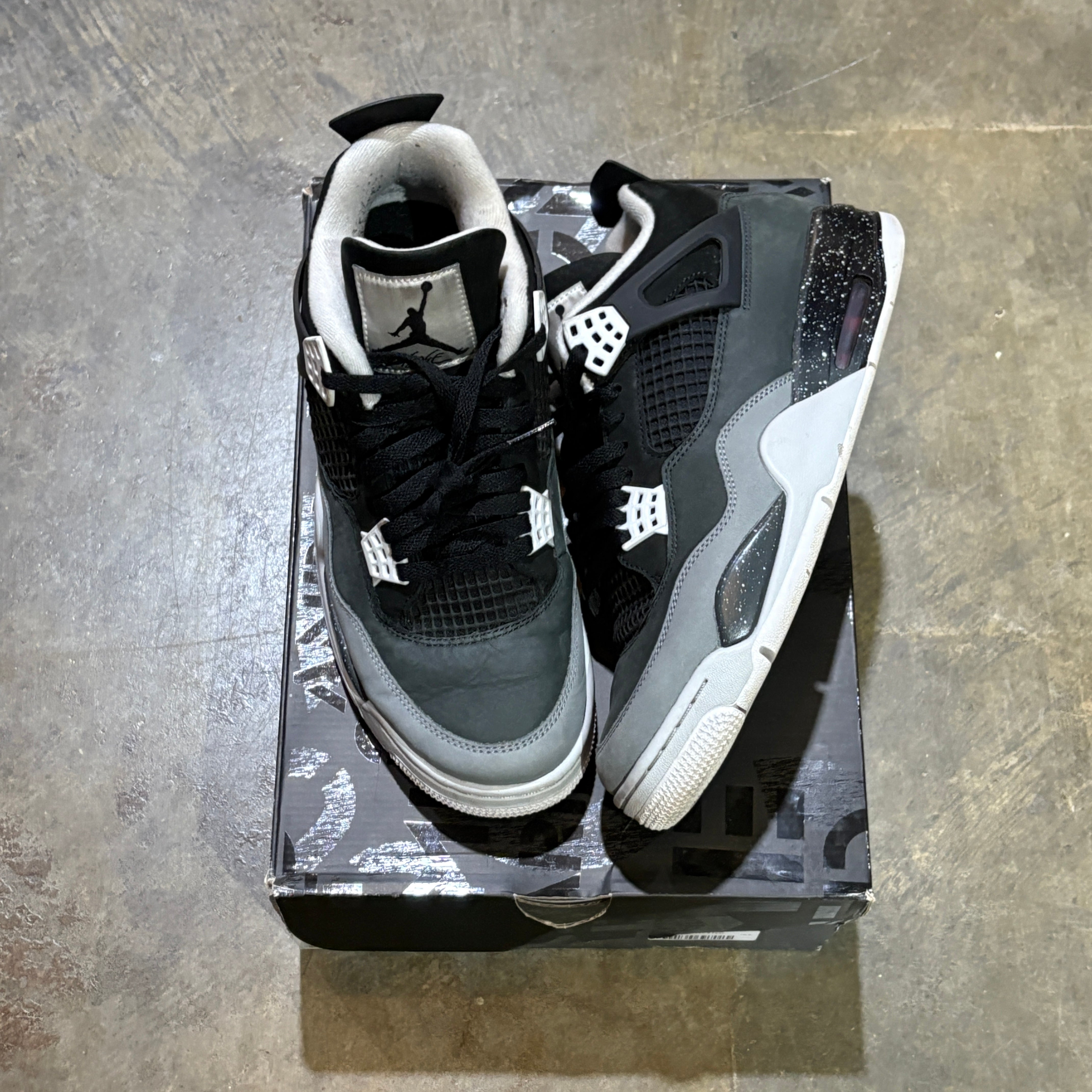 Jordan 4 Fear