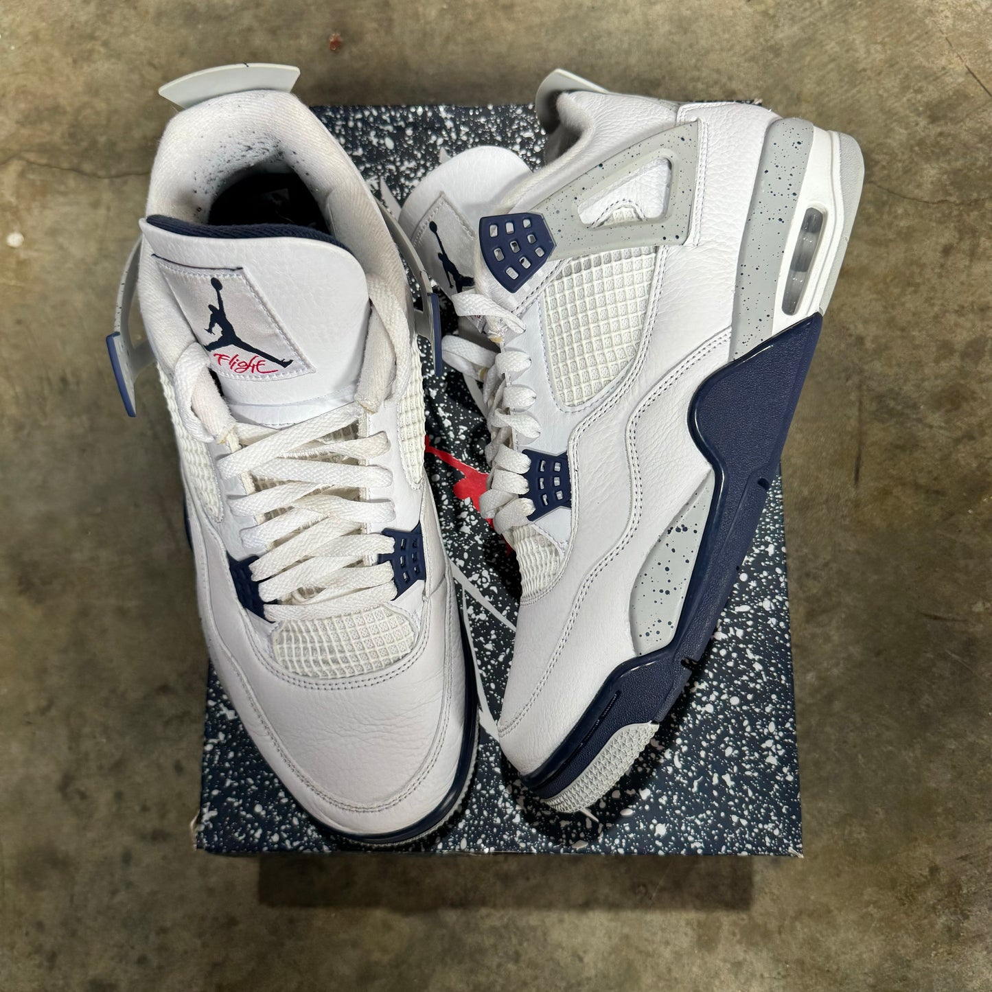 Jordan 4 Midnight Navy