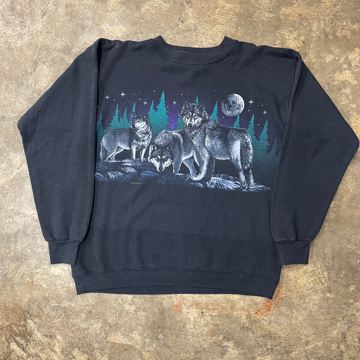 90's Wolf Graphic Black Crewneck