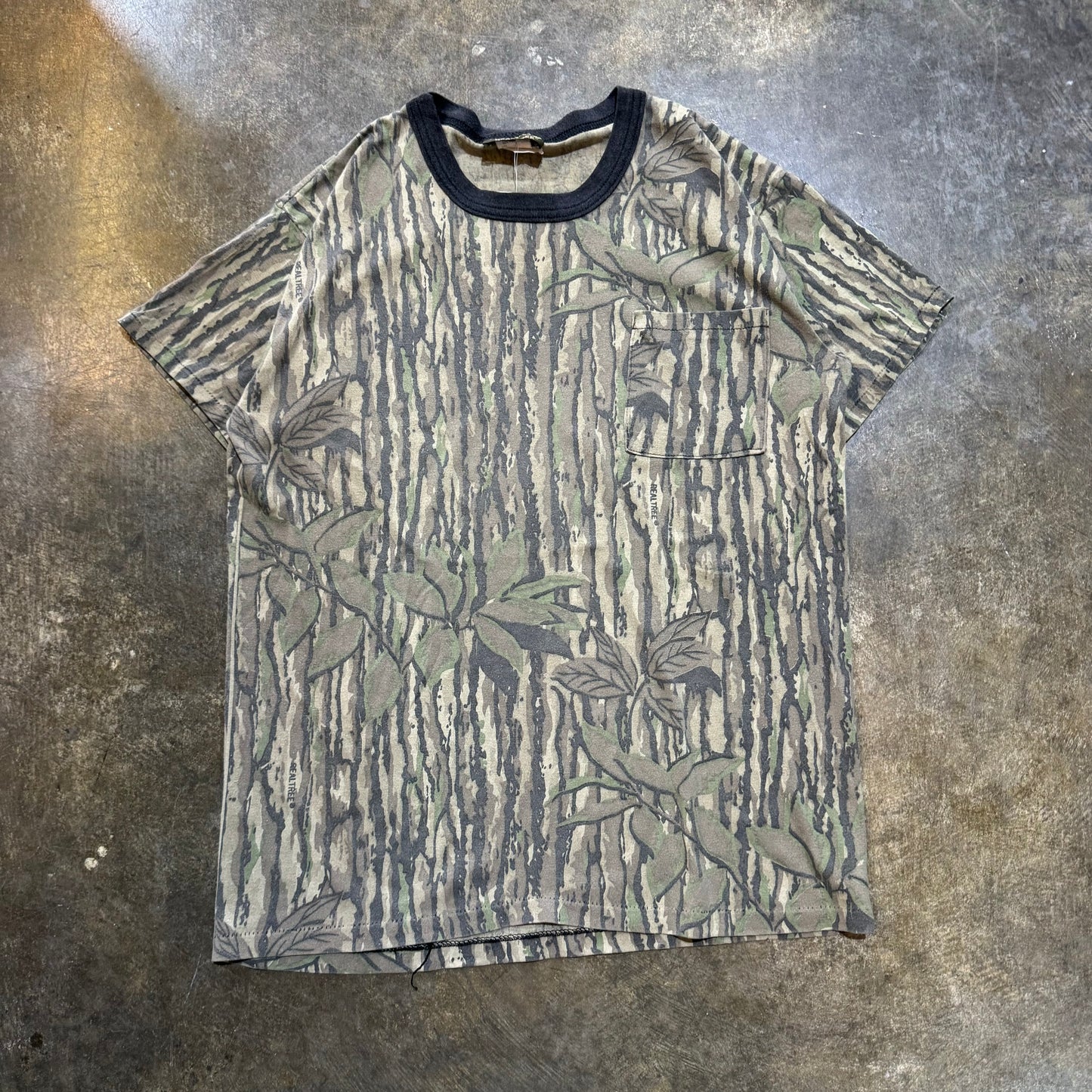 Spartan Realtree Camo Pocket Tee