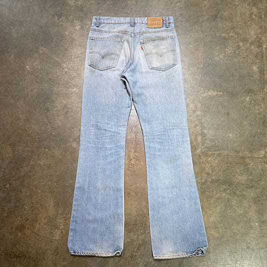 Light Wash Levi's Flare Denim Jeans (33x34)