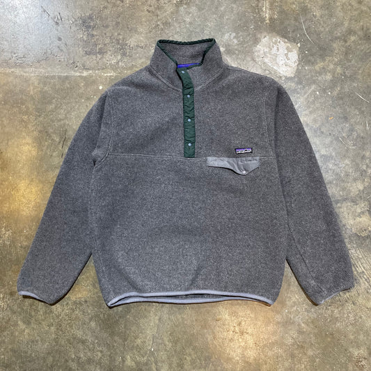 Green and Grey Patagonia Snap T Fleece