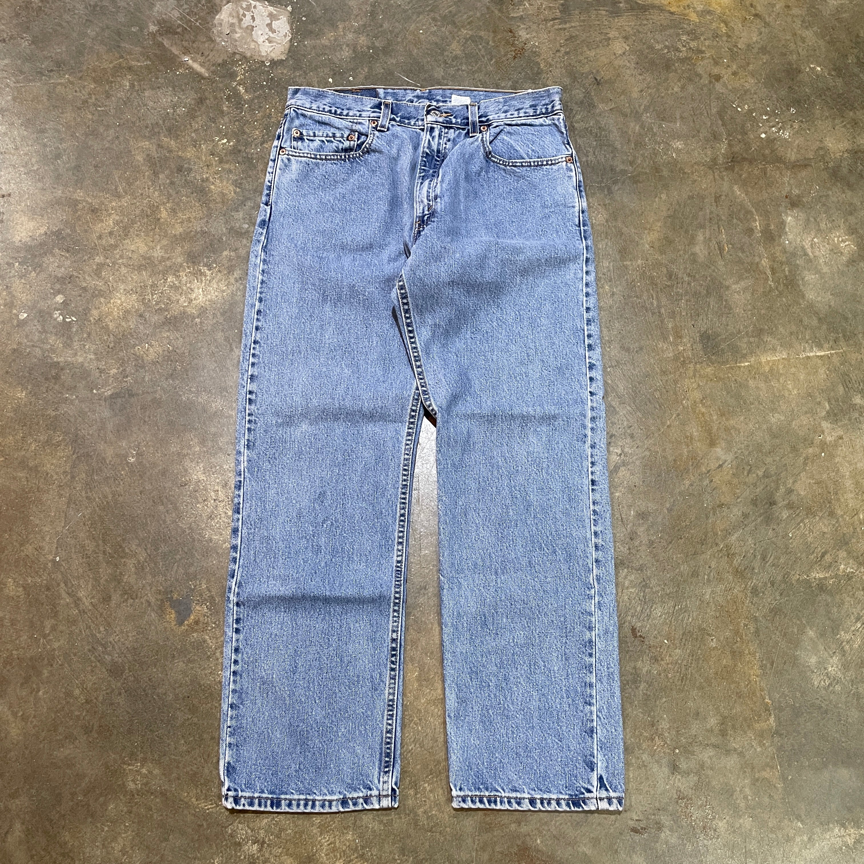 Lightwash Levis 505