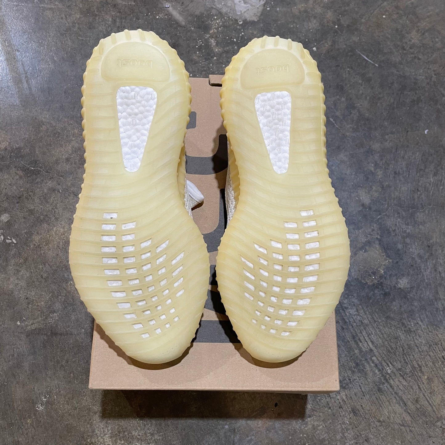 Yeezy 350 V2 Natural