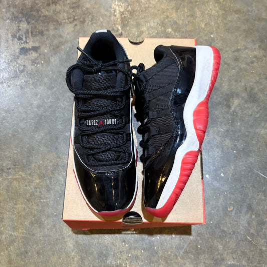 Jordan 11 Low Bred