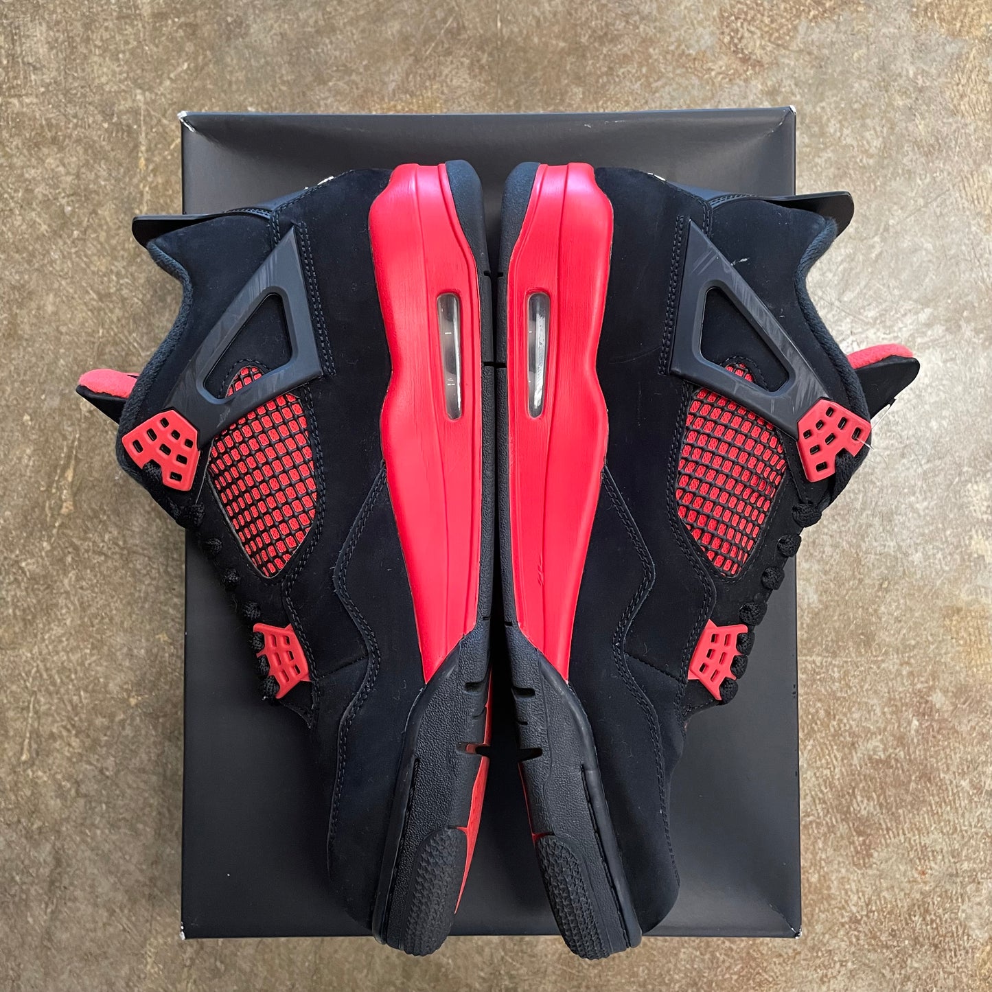 Jordan 4 Red Thunder